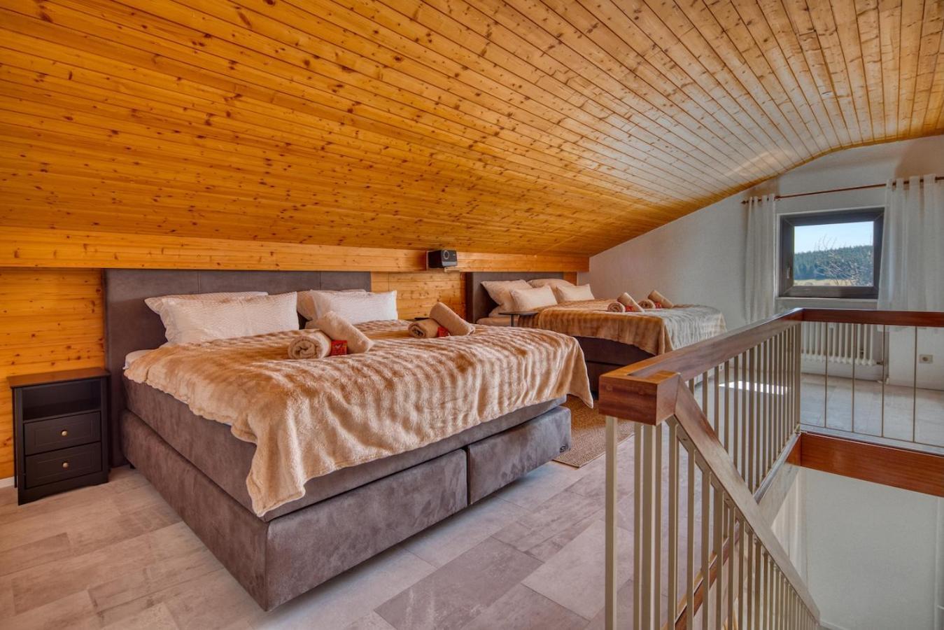 Aussicht Auf Natur, Pool, Grill, Kino, Sauna Schoenwald im Schwarzwald Exterior photo